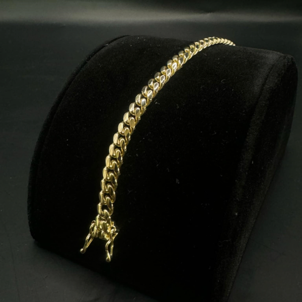 Cuban link bracelet 10k/ 14k